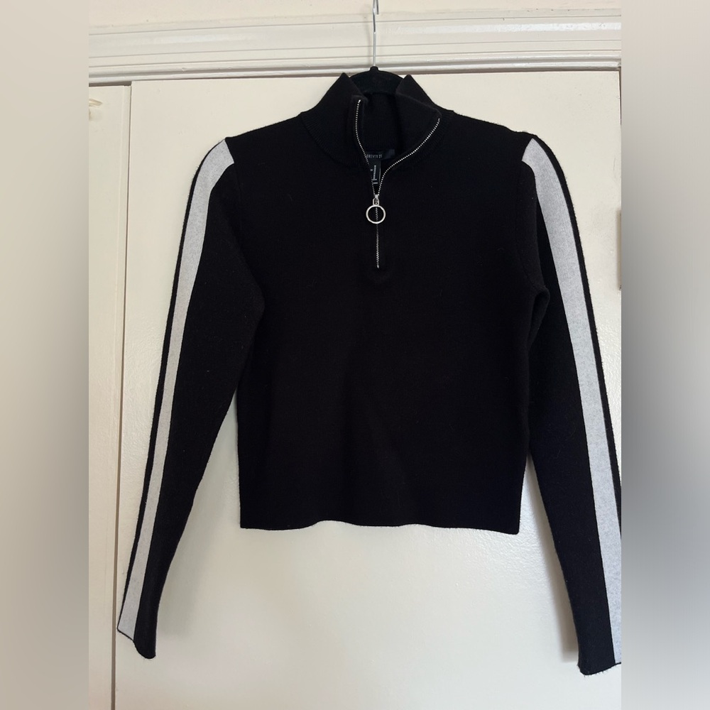 Black and Cream Long Sleeve Crop Sweater